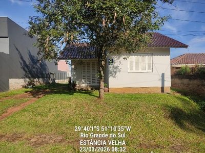 Casa, 2 quartos, 300 m² - Foto 1