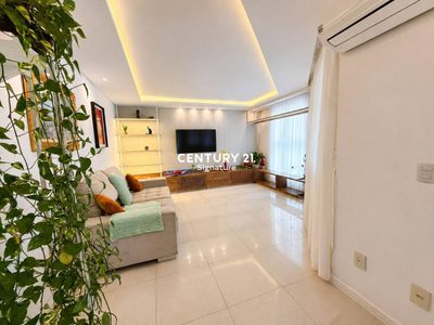 Apartamento, 3 quartos, 115 m² - Foto 1