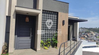 Casa, 3 quartos, 200 m² - Foto 1