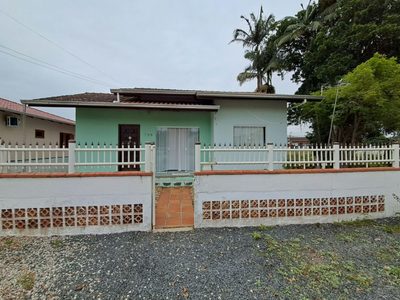 Casa, 2 quartos, 60 m² - Foto 1