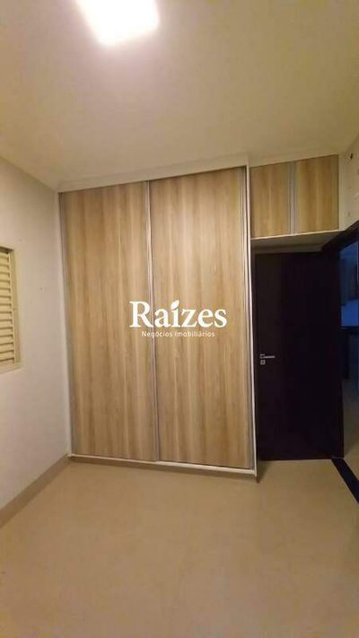 Casa, 3 quartos, 190 m² - Foto 2