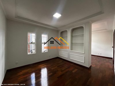 Casa, 4 quartos, 250 m² - Foto 3