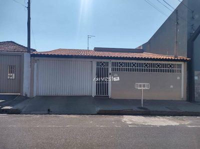 Casa, 3 quartos, 199 m² - Foto 1
