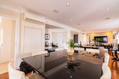Apartamento, 4 quartos, 245 m² - Foto 1