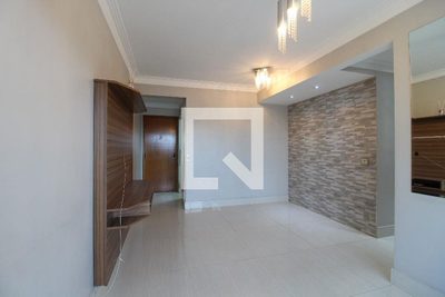 Apartamento, 3 quartos, 74 m² - Foto 3