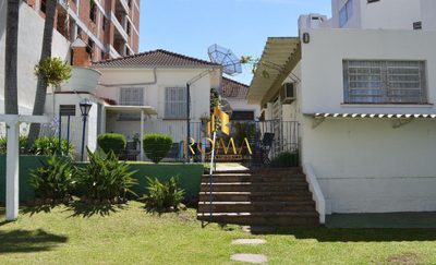 Casa, 3 quartos, 194 m² - Foto 1