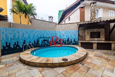 Casa, 4 quartos, 250 m² - Foto 1