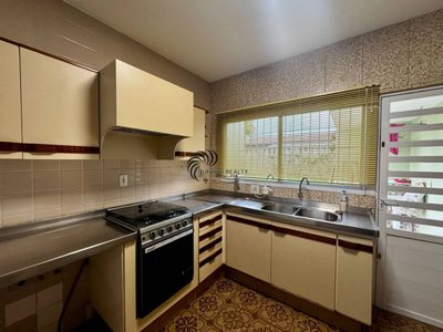 Casa, 4 quartos, 193 m² - Foto 3
