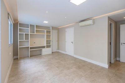 Apartamento, 3 quartos, 105 m² - Foto 2