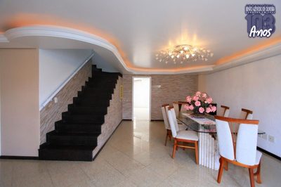 Casa, 3 quartos, 263 m² - Foto 4