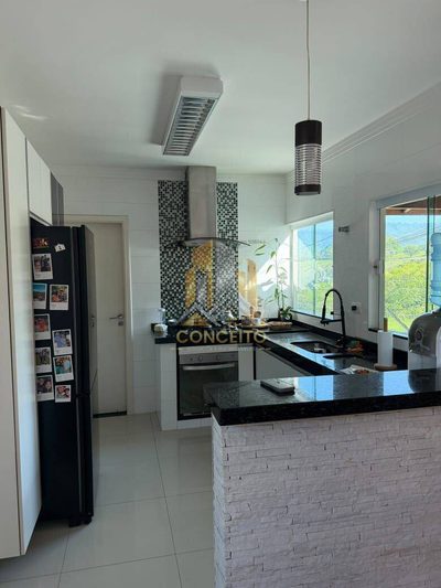 Casa, 3 quartos, 170 m² - Foto 4