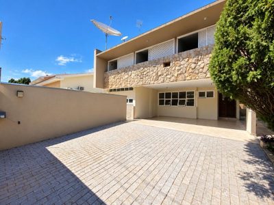Casa, 3 quartos, 320 m² - Foto 1