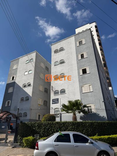 Apartamento, 3 quartos, 79 m² - Foto 1