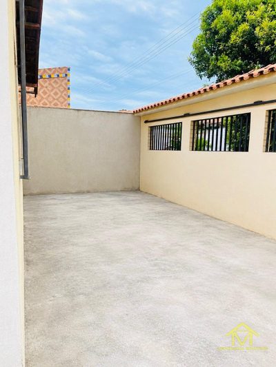 Casa, 3 quartos, 196 m² - Foto 2