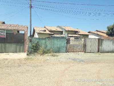 Casa, 2 quartos, 150 m² - Foto 1
