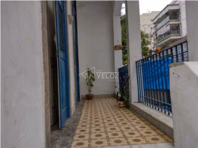 Apartamento, 3 quartos, 330 m² - Foto 1