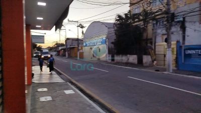 Loja-Salão, 200 m² - Foto 2