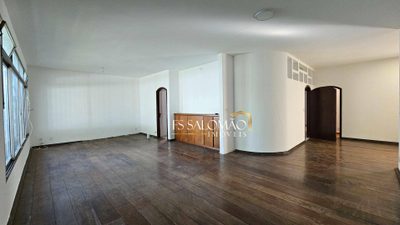Casa, 4 quartos, 387 m² - Foto 1