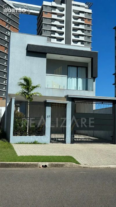 Casa, 3 quartos, 167 m² - Foto 1