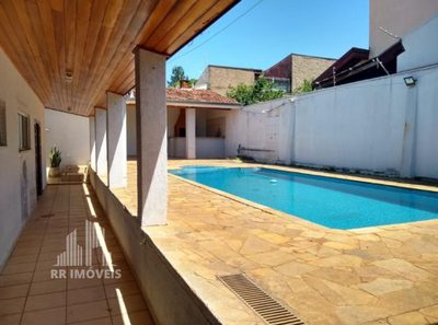 Casa, 3 quartos, 307 m² - Foto 2