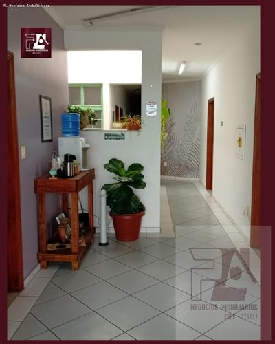 Prédio Inteiro - Foto 4