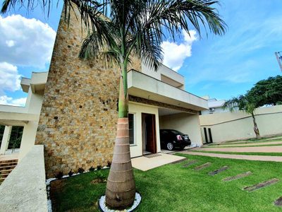 Sobrado, 5 quartos, 521 m² - Foto 1