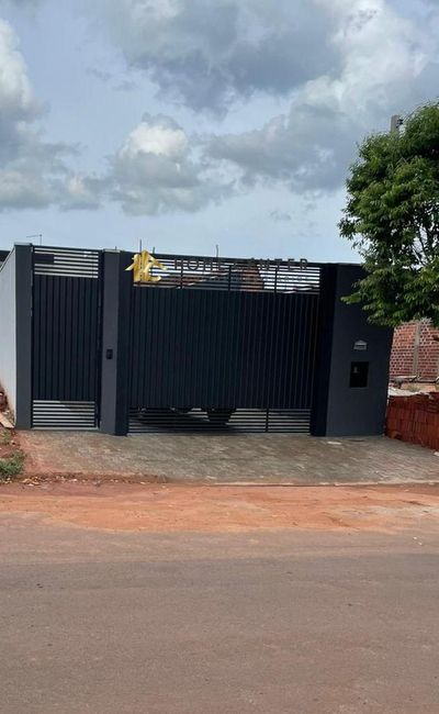 Casa, 4 quartos, 250 m² - Foto 1