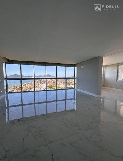Cobertura, 4 quartos, 257 m² - Foto 2