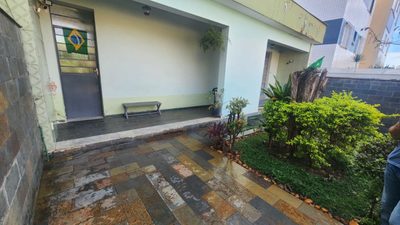 Casa, 4 quartos, 245 m² - Foto 2
