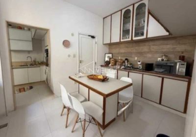 Apartamento, 4 quartos, 223 m² - Foto 1