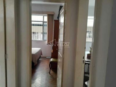 Apartamento, 1 quarto, 42 m² - Foto 2
