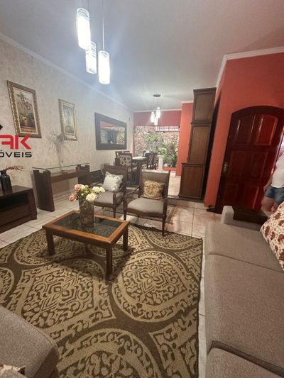 Casa, 3 quartos, 226 m² - Foto 4
