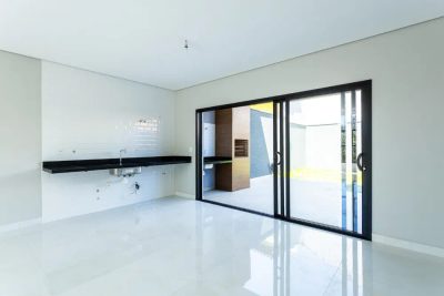 Casa, 3 quartos, 210 m² - Foto 3