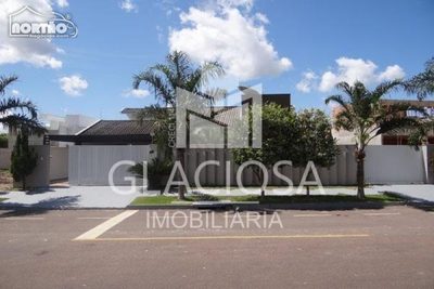 Casa, 3 quartos, 151 m² - Foto 1