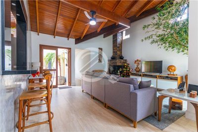Casa, 3 quartos, 220 m² - Foto 4