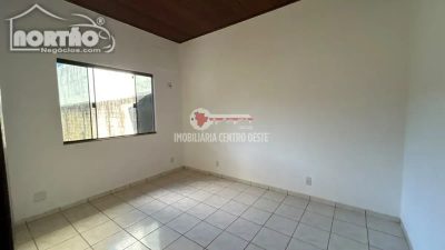 Casa, 3 quartos, 204 m² - Foto 2