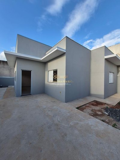 Casa, 3 quartos, 75 m² - Foto 1