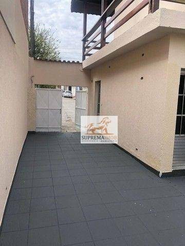 Casa, 3 quartos, 200 m² - Foto 2