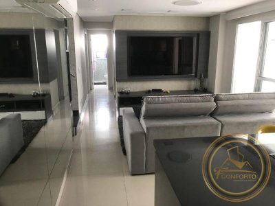 Cobertura, 3 quartos, 237 m² - Foto 2