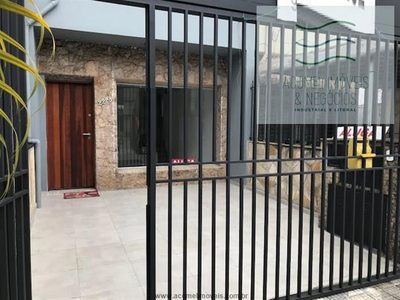 Casa, 5 quartos, 180 m² - Foto 2