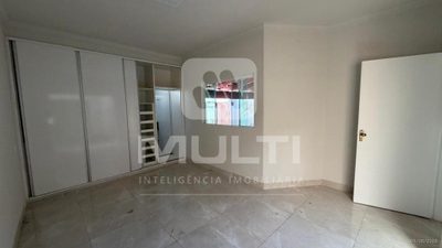 Casa, 4 quartos, 200 m² - Foto 3