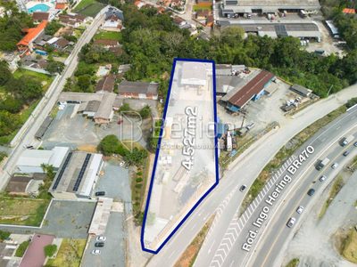 Terreno, 4527 m² - Foto 1