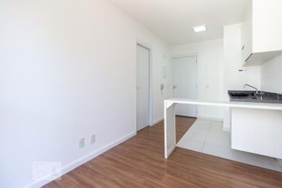 Apartamento, 1 quarto, 28 m² - Foto 2