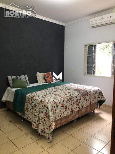 Casa, 3 quartos, 260 m² - Foto 4