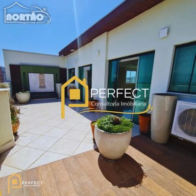 Casa, 3 quartos, 164 m² - Foto 1