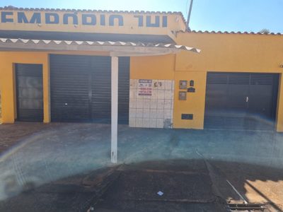 Casa, 3 quartos, 300 m² - Foto 1