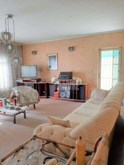 Sobrado, 3 quartos, 294 m² - Foto 2