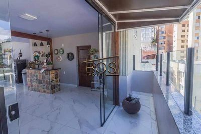 Cobertura, 4 quartos, 330 m² - Foto 1