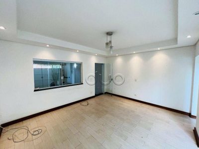 Casa, 3 quartos, 207 m² - Foto 4