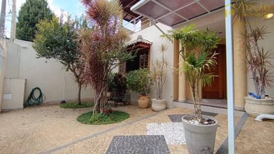 Casa, 4 quartos, 256 m² - Foto 3